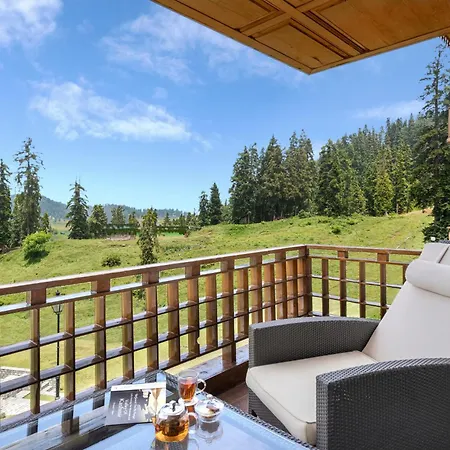 The Khyber Himalayan Resort & Spa Gulmarg Exterior photo