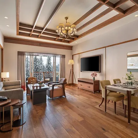The Khyber Himalayan Resort & Spa Gulmarg Exterior photo