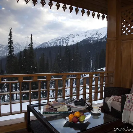 The Khyber Himalayan Resort & Spa Gulmarg Exterior photo