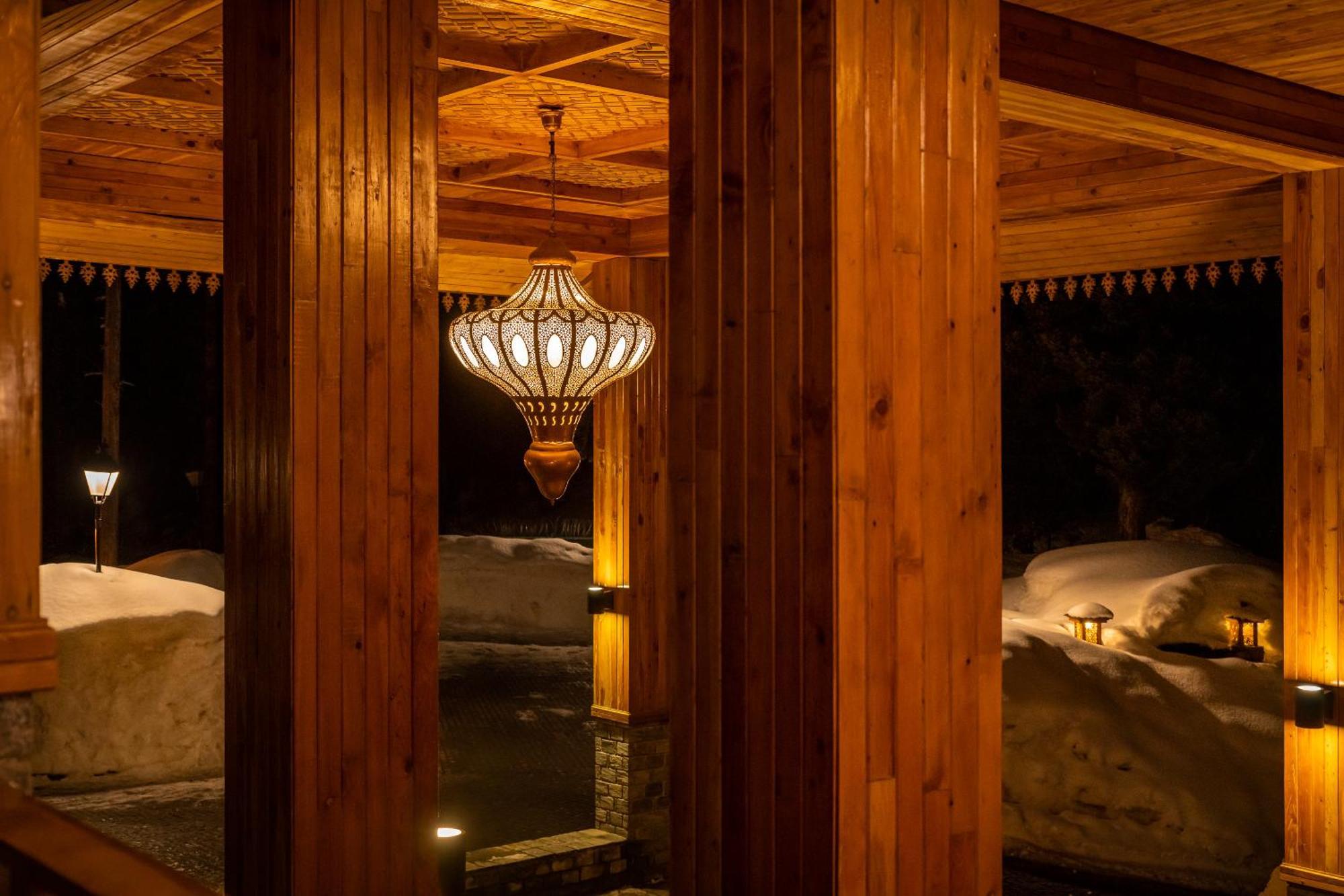 Resort The Khyber Himalayan &