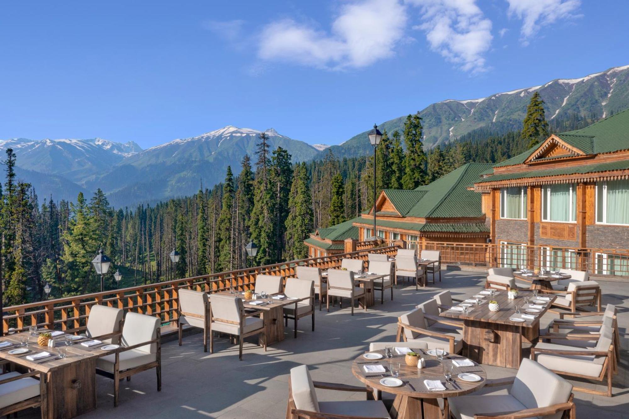 The Khyber Himalayan & 5* Gulmarg
